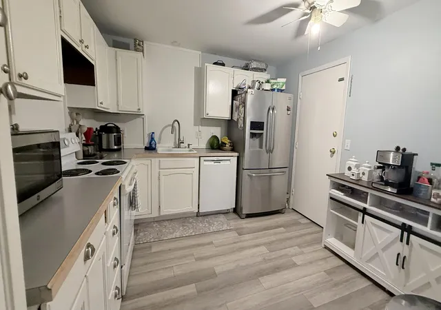Homes for sale in Hyannis, MA | 15 Oak Neck Rd #APT 16 (35), Hyannis, MA 02601 | MLS# 22603299