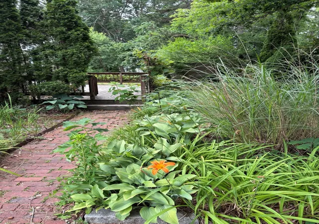 13th image of 1 Castle Ln, Sandwich, MA 02563 | MLS# 22603298