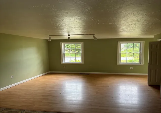 3rd image of 1 Castle Ln, Sandwich, MA 02563 | MLS# 22603298