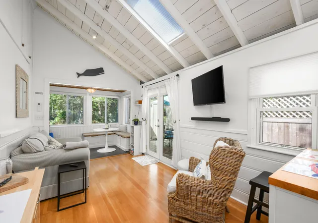 3rd image of 19 Captain Richards Wy, Chatham, MA 02633 | MLS# 22603405