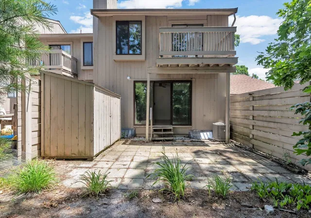 Homes for sale in West Yarmouth, MA | 481 Buck Island Road, West Yarmouth, MA 02673 | Houzeo
