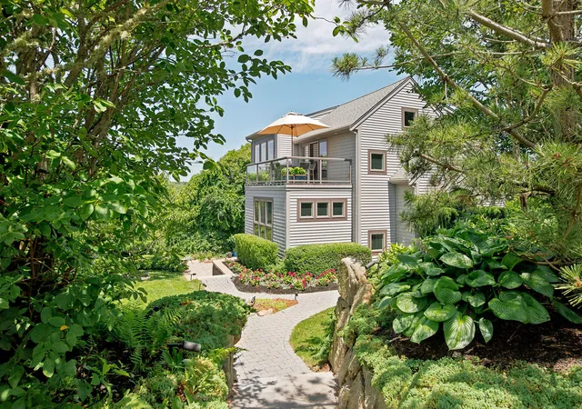 1st image of 20 Bayberry Ave, Provincetown, MA 02657 | MLS# 22603517
