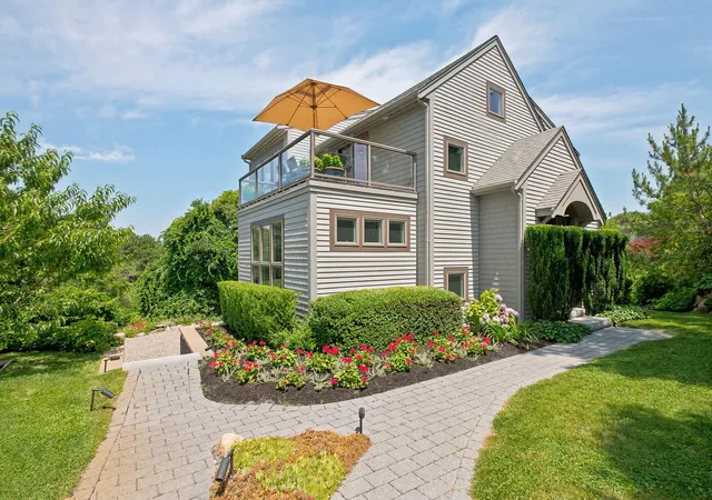 4th image of 20 Bayberry Ave, Provincetown, MA 02657 | MLS# 22603517