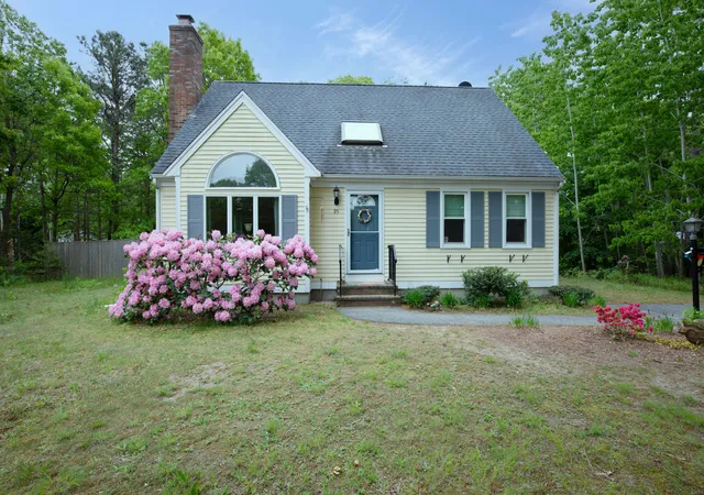 Photo 1 of Single family home for sale at 95 Rockville Ave, East Falmouth, MA 02536 | MLS# 22603346 | Listing updated on 2026-09-14