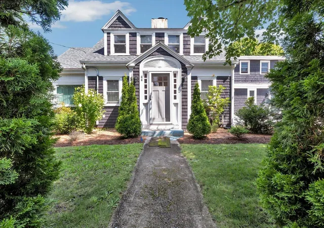 1st image of 44 Maple Ave, Hyannis, MA 02601 | MLS# 22603675