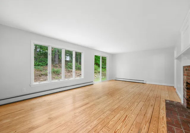 3rd image of 24 Faunce Mountain Rd, Sandwich, MA 02563 | MLS# 22603366