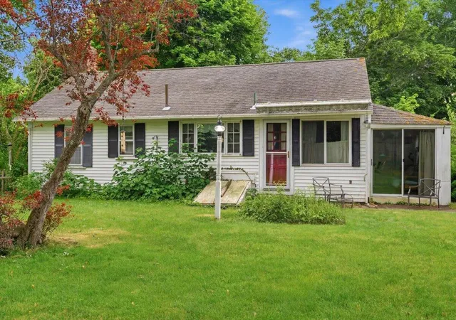 Homes for sale in Hyannis, MA | 127 Pine Ave, Hyannis, MA 02601 | MLS# 22603354