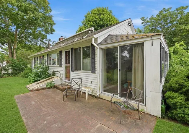 Homes for sale in Hyannis, MA | 127 Pine Ave, Hyannis, MA 02601 | MLS# 22603354