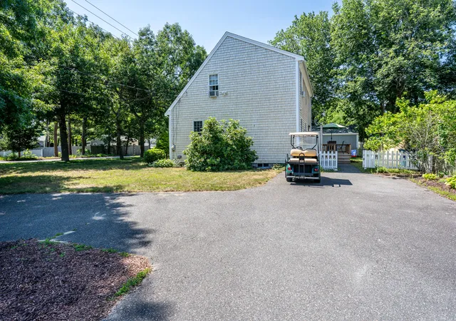 3rd image of 261 Seacoast Shores Blvd, East Falmouth, MA 02536 | MLS# 22603406