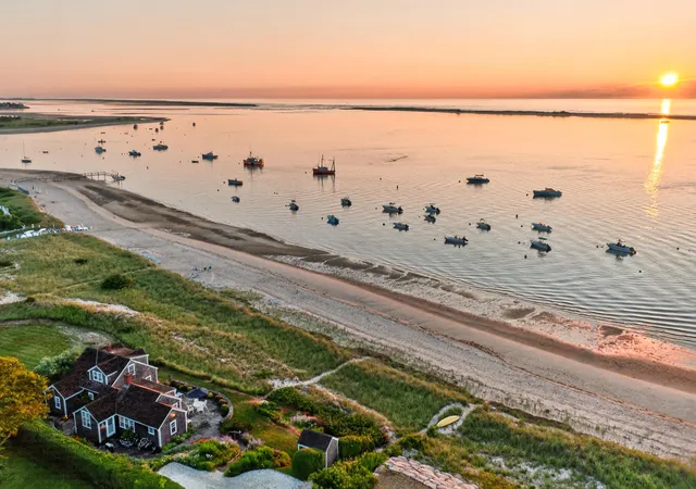 Photo 2 of Sale Pending at 166 Shore Rd, Chatham, MA 02633 | MLS# 22603612 | Listing updated on 2026-09-14