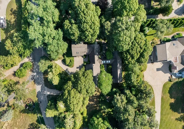 34th image of 15 Hayward Ln, Orleans, MA 02653 | MLS# 22603423