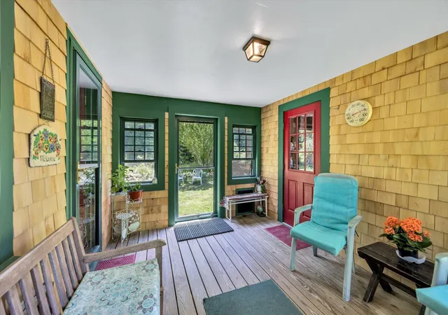 4th image of 22 Whimbrel Dr, Cataumet, MA 02534 | MLS# 22603424