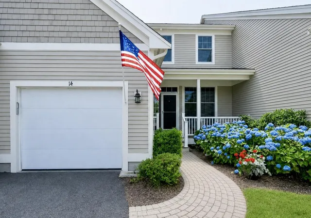 1st image of 14 Stony Brook Dr, Mashpee, MA 02649 | MLS# 22603435