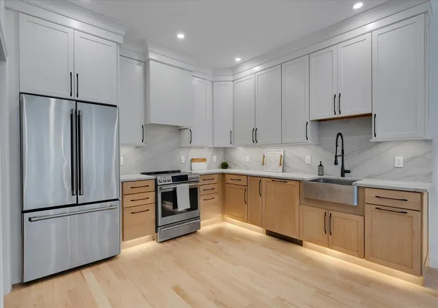 4th image of 401 Main St, West Dennis, MA 02638