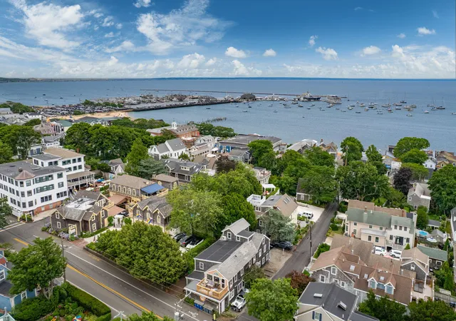 21st image of 15 Court St #Unit 5, Provincetown, MA 02657 | MLS# 22603513