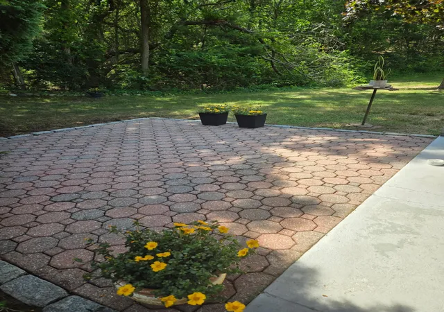 2nd image of 4 Barberry Mew #UNIT 4, Sandwich, MA 02563 | MLS# 22603476