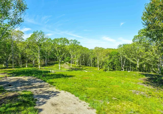 1st image of 34 Ebens Ln, Chilmark, MA 02535 | MLS# 22603537