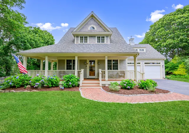 Photo 1 of Single family home for sale at 10 Abbey Gate Rd, Cotuit, MA 02635 | MLS# 22603496 | Listing updated on 2026-08-12