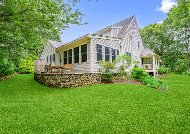 Photo 3 of Single family home for sale at 10 Abbey Gate Rd, Cotuit, MA 02635 | MLS# 22603496 | Listing updated on 2026-08-12