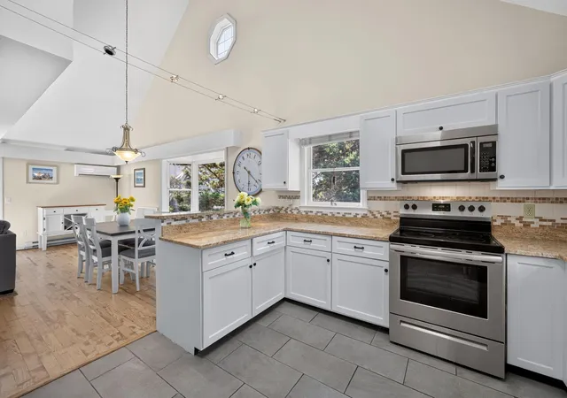 3rd image of 114 Tupper Rd #UNIT 2A, Sandwich, MA 02563 | MLS# 22603501