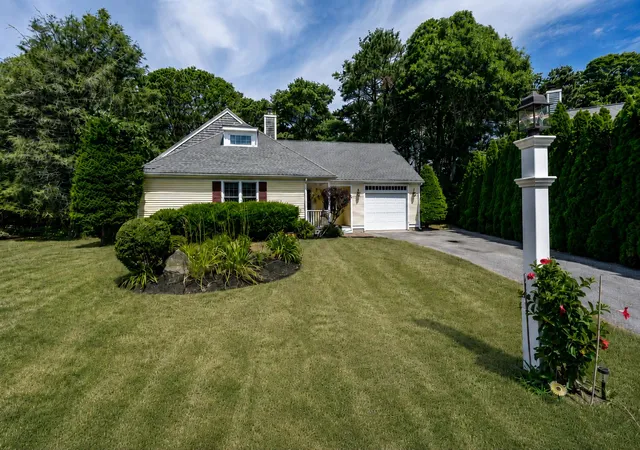 1st image of 41 Eventide Ln, Hyannis, MA 02601 | MLS# 22603506
