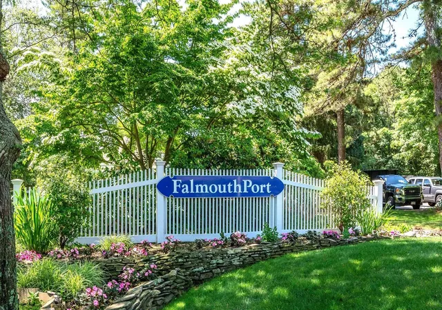 2nd image of 241 Seaward #UNIT 241, Teaticket, MA 02536 | MLS# 22603625