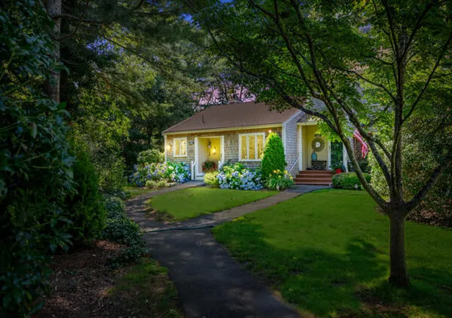 4th image of 241 Seaward #UNIT 241, Teaticket, MA 02536 | MLS# 22603625