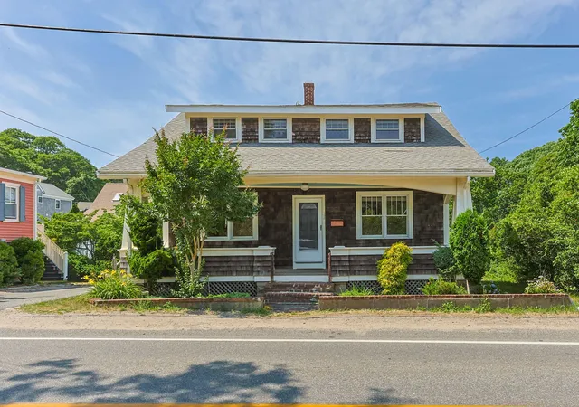 2nd image of 196 Bradford St, Provincetown, MA 02657 | MLS# 22603508