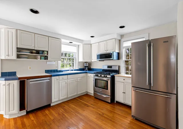 4th image of 50 Ancient Wy, Yarmouth Port, MA 02675 | MLS# 22603534
