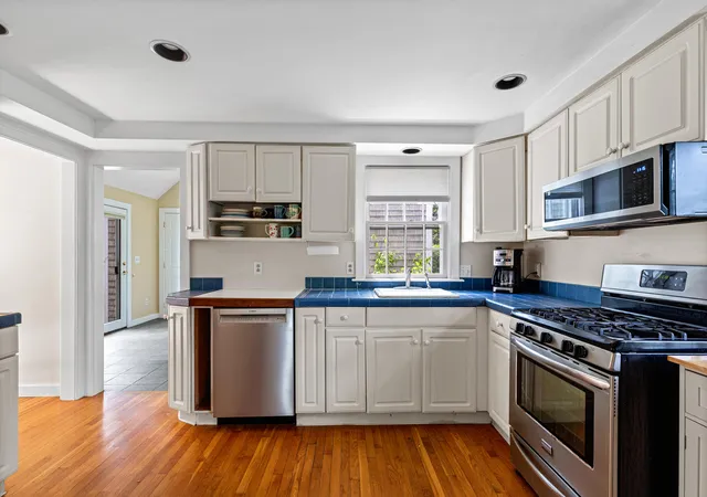 5th image of 50 Ancient Wy, Yarmouth Port, MA 02675 | MLS# 22603534