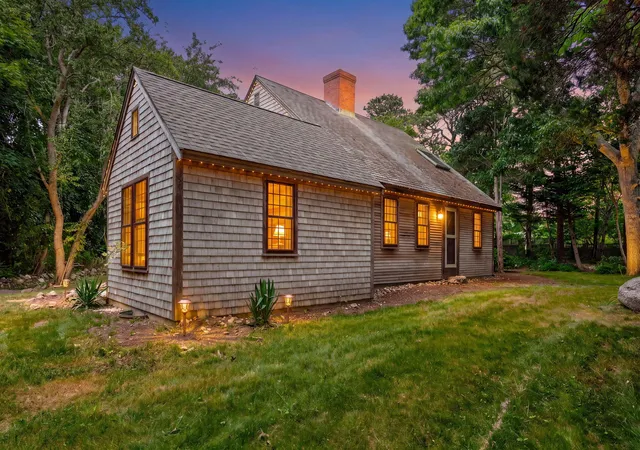 2nd image of 28 Greymoor Wy, Orleans, MA 02653 | MLS# 22603529