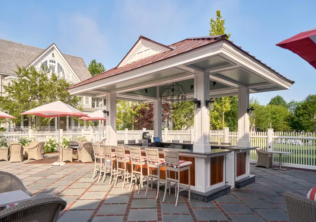 image of 131 N Water St, Edgartown, MA 02539