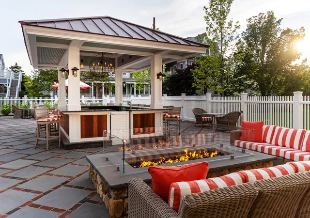 image of 131 N Water St, Edgartown, MA 02539