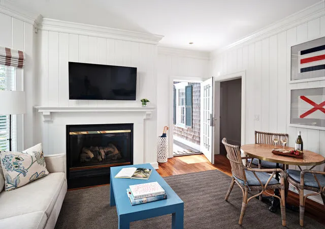 4th image of 131 N Water St, Edgartown, MA 02539