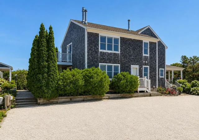 1st image of 50a Harry Kemp Wy #UNIT 2, Provincetown, MA 02657 | MLS# 22603523