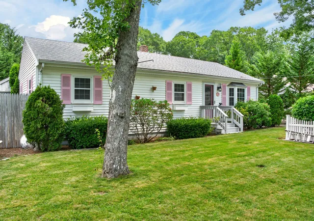 Photo 3 of Single family home for sale at 25 Deepwood Dr, East Falmouth, MA 02536 | MLS# 22603544 | Listing updated on 2026-10-04