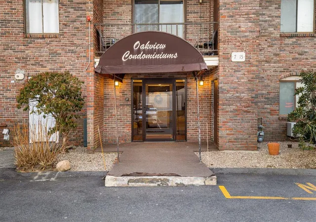 Photo 3 of Condo for sale at 15 Oak Neck Rd #APT 11, Hyannis, MA 02601 | MLS# 22603547 | Listing updated on 2026-07-25