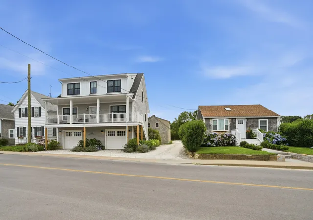 1st image of 29 & 33 Lagoon Pond Rd, Vineyard Haven, MA 02568 | MLS# 22603560