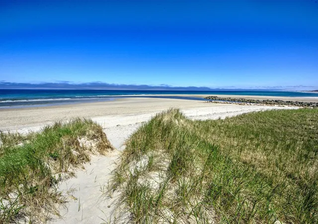 2nd image of 225 N Shore Blvd, East Sandwich, MA 02537