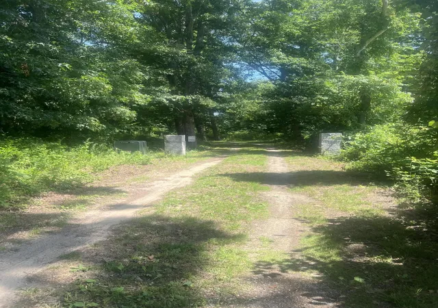 2nd image of 11 Freeman Ln, Sagamore, MA 02561 | MLS# 22603567