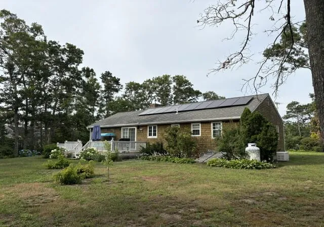 3rd image of 567 Main St, Mashpee, MA 02649 | MLS# 22603673