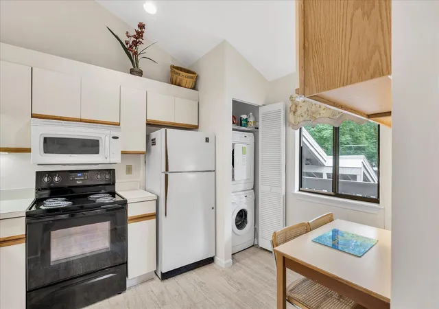 image of 90 Eaton Ln #UNIT 90, Brewster, MA 02631 | MLS# 22603594