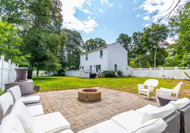 3rd image of 8 Hampden Rd, East Falmouth, MA 02536 | MLS# 22603650