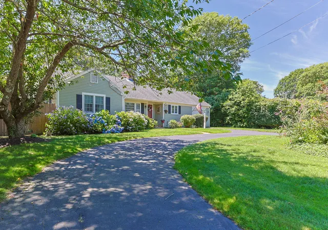 3rd image of 149 Great Western Rd, South Yarmouth, MA 02664 | MLS# 22603606