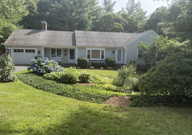 Photo 1 of Single family home for sale at 263 Oxford Dr, Cotuit, MA 02635 | MLS# 22603641 | Listing updated on 2026-08-11