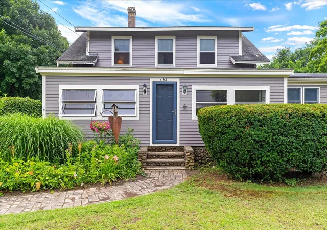 2nd image of 643 Main St, Harwich, MA 02645 | MLS# 22603623