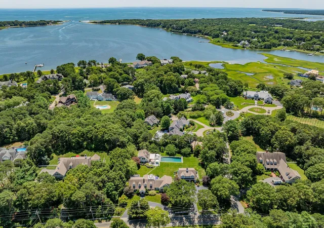 47th image of 313 Bridge St, Osterville, MA 02655 | MLS# 22603652