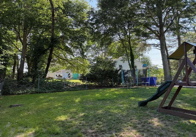 5th image of 72 Handy Rd, Pocasset, MA 02559 | MLS# 22603668