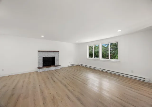 5th image of 185 Wheeler Rd, Mashpee, MA 02649 | MLS# 22603660
