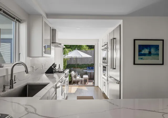 5th image of 73 Franklin St #UNIT 1, Provincetown, MA 02657 | MLS# 22603711